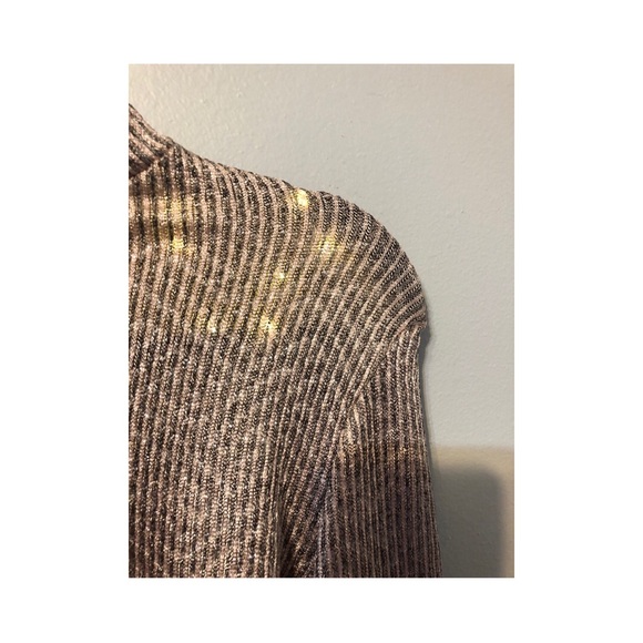 Charlotte Russe crop top - Picture 2 of 2